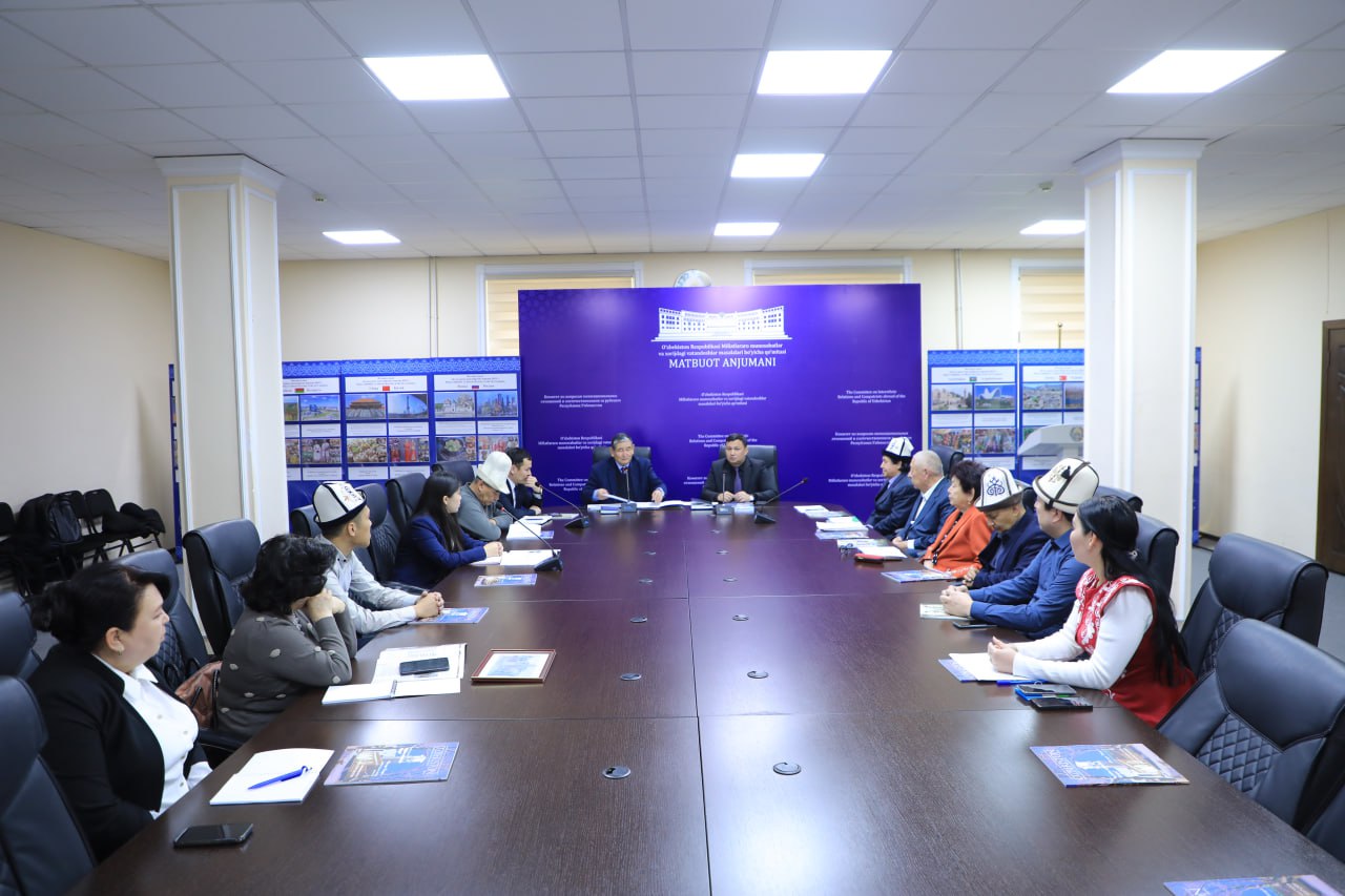 Mushtarak maqsad sari