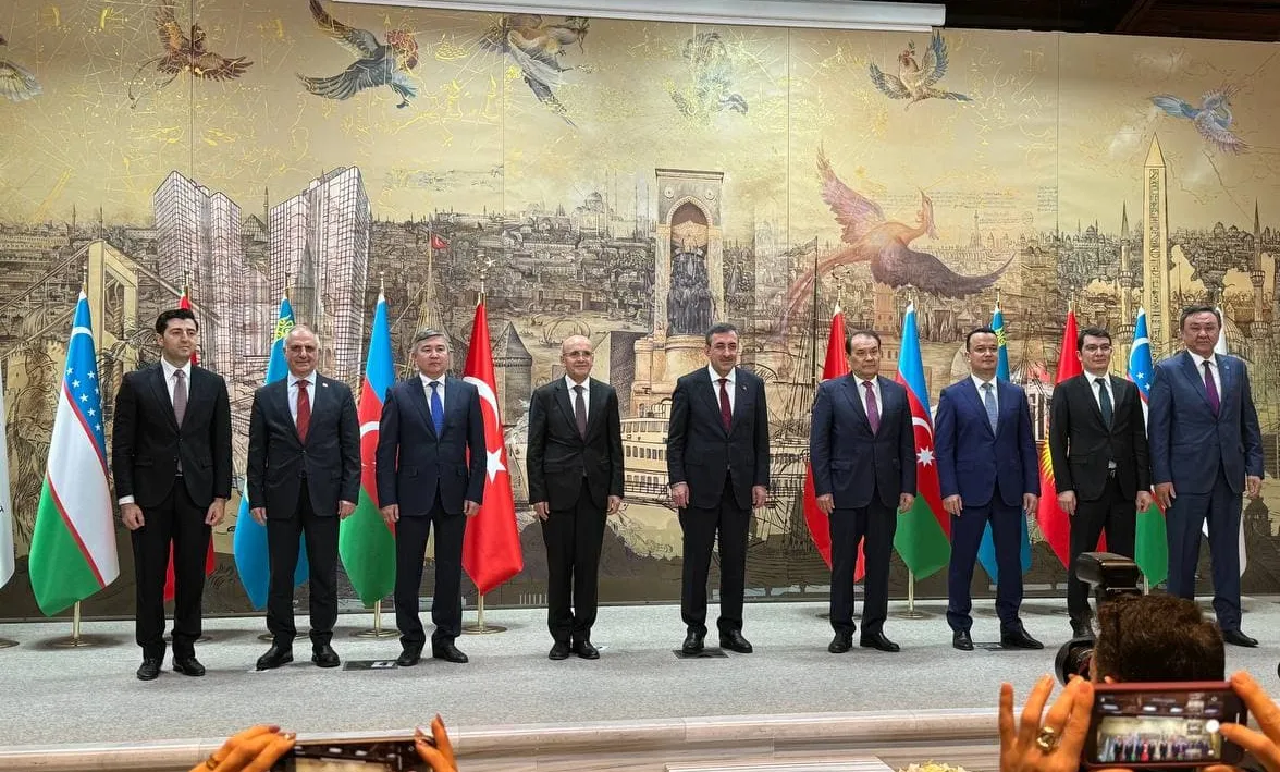 O'zbekiston delegatsiyasi Istanbul shahrida bo'lib o'tgan Turkiy investitsiya jamg'armasining birinchi uchrashuvida ishtirok etdi