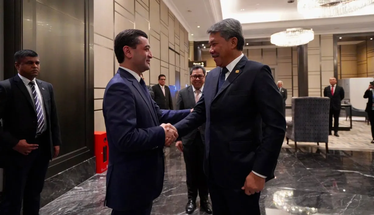 O'zbekiston tashqi ishlar vaziri ikki tomonlama muzokaralar o'tkazish uchun Kuala-Lumpur shahriga tashrif buyurdi