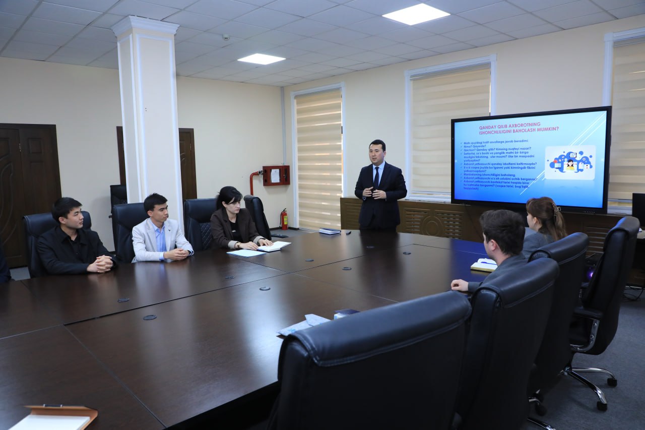 Axborot makonida media savodxonlik: muammo va yechimlar