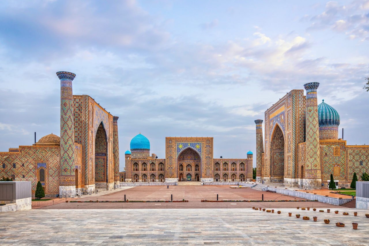 BIRODAR SHAHARLAR TARIXI: SAMARQAND VA BOBRUYSK