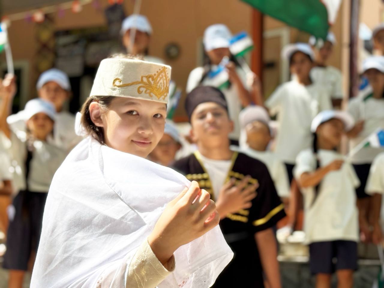 Hududlarda bayram shukuhi